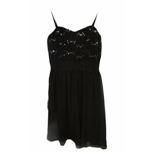 IZ Byer Little Black Dress Sequin Short Party Dance Cocktail Lined Size 5 Womens